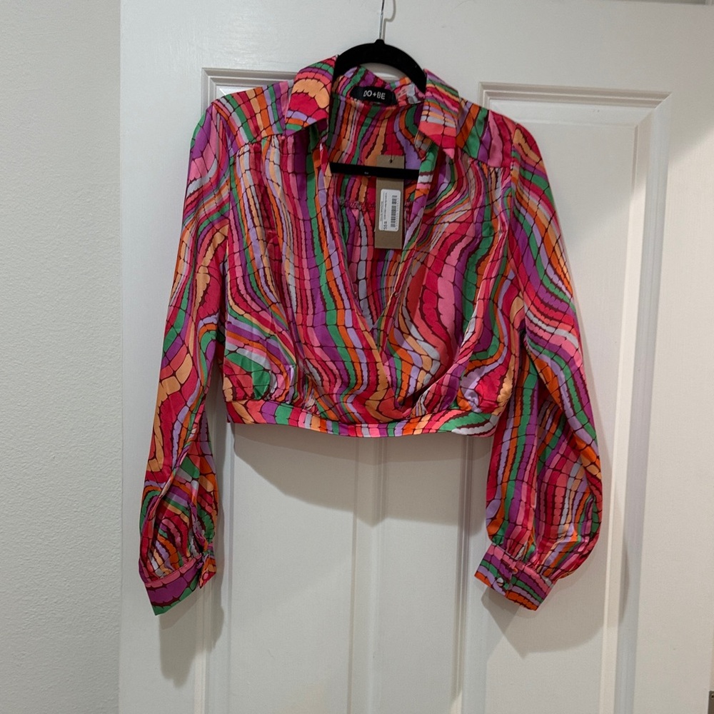 DO+BE Vibrant Multicolor Striped cropped low cut collared Blouse